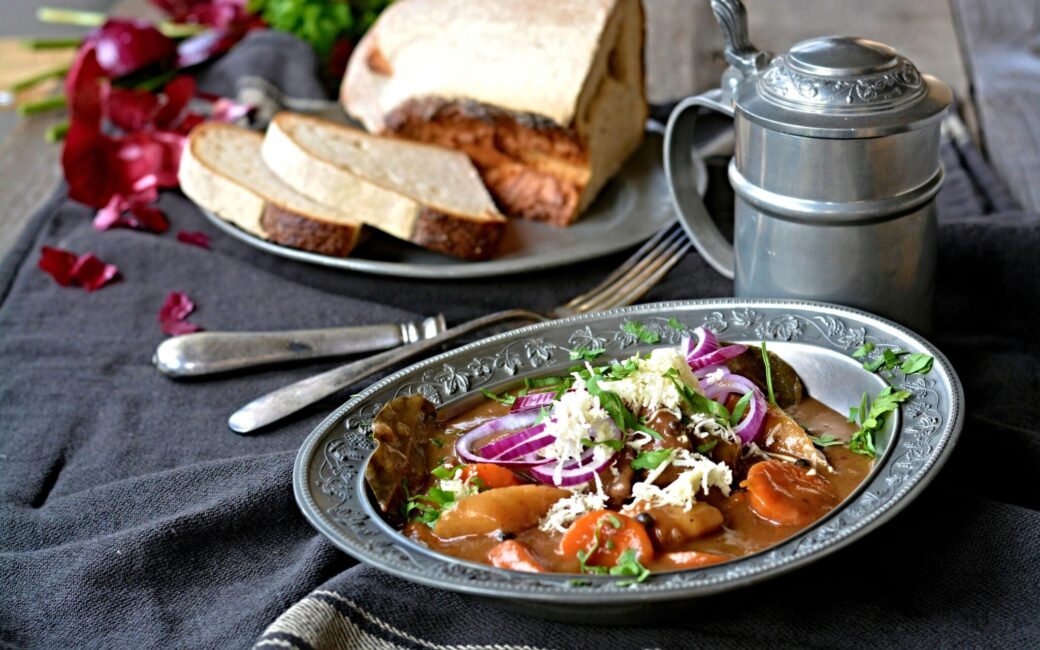 Daňčí ragú na červeném víně