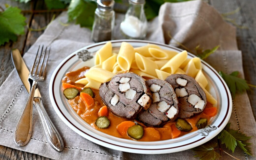 Daňčí plec na zelenině