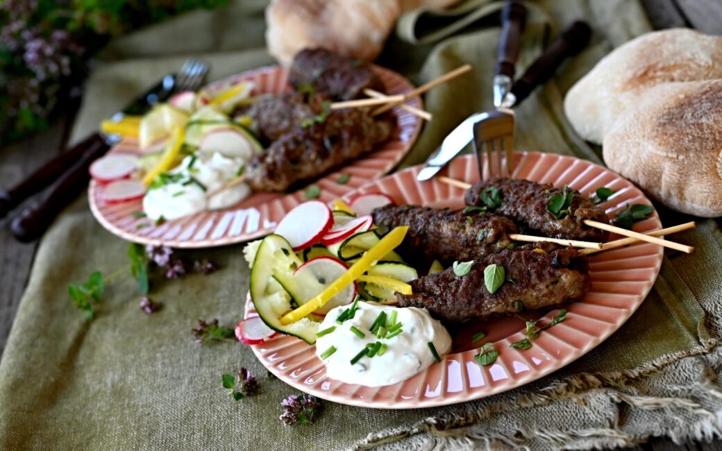 Grilované srnčí mleté kebaby s oreganem